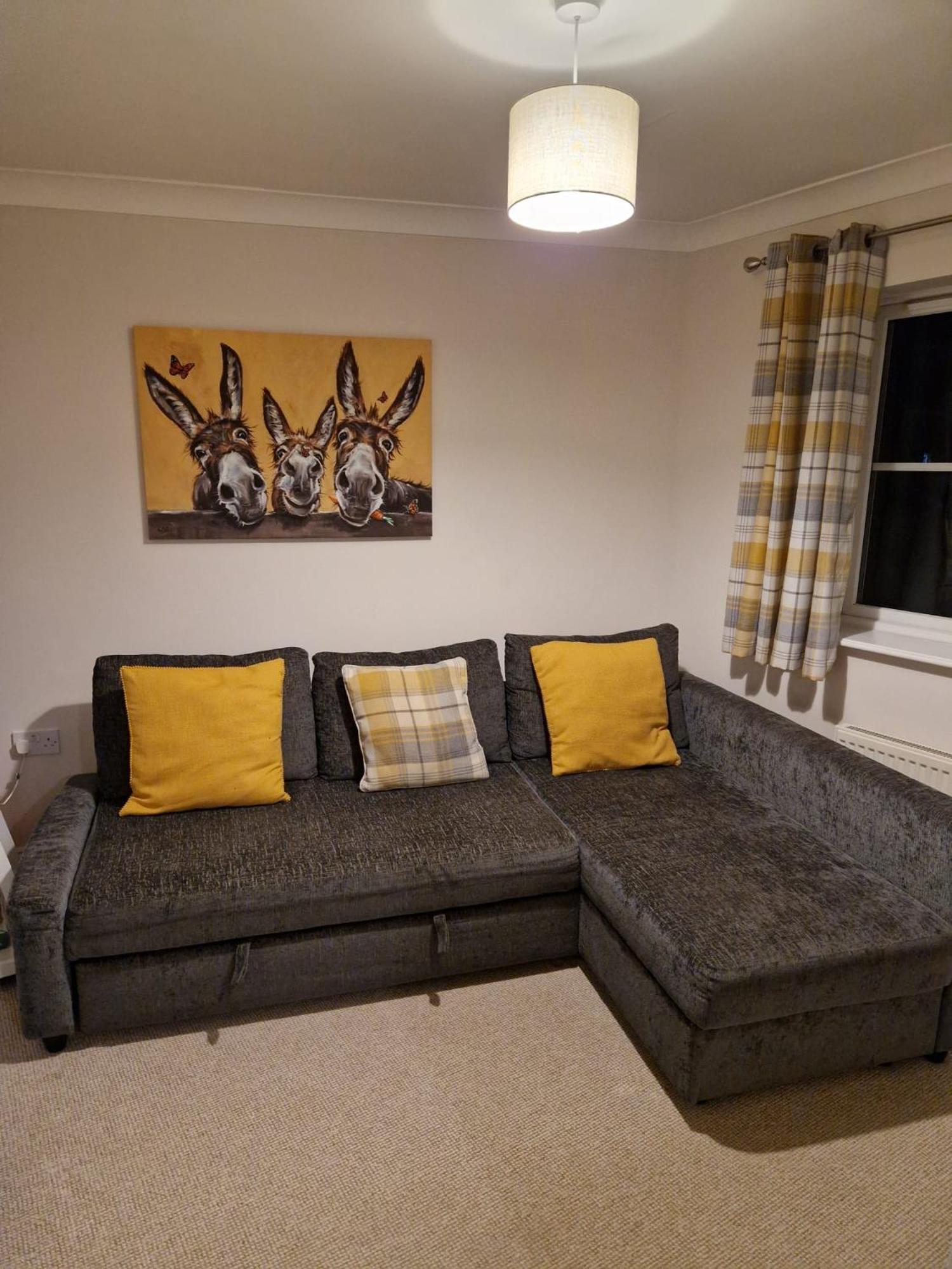 Hereford - Finch House - Modern 4 Bedroom House Located In South Hereford, Dog Friendly With Nearby Countryside, Pool Table, Sleeps Up To 10 Guests - Hosted By Rentmyhouse Exterior photo